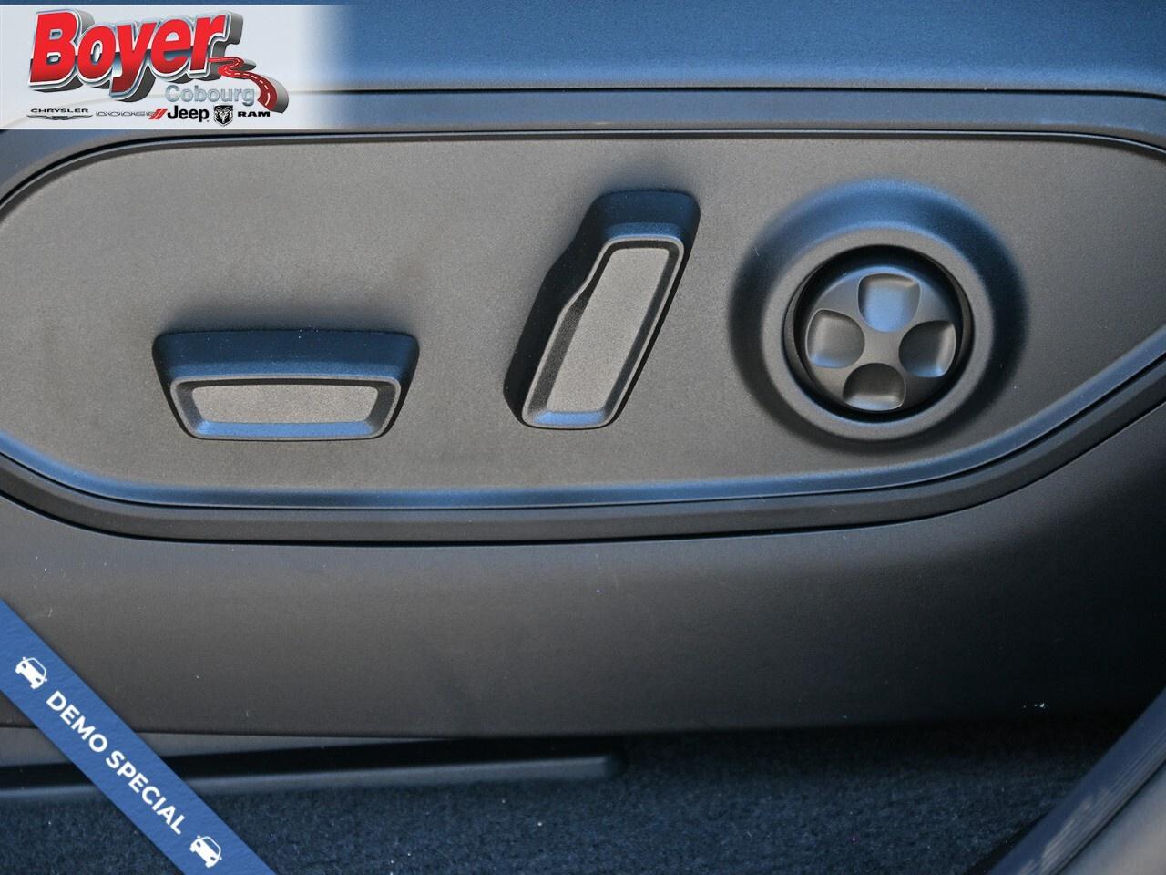 2025 Jeep Grand Cherokee L ALTITUDE 4X4 Photo