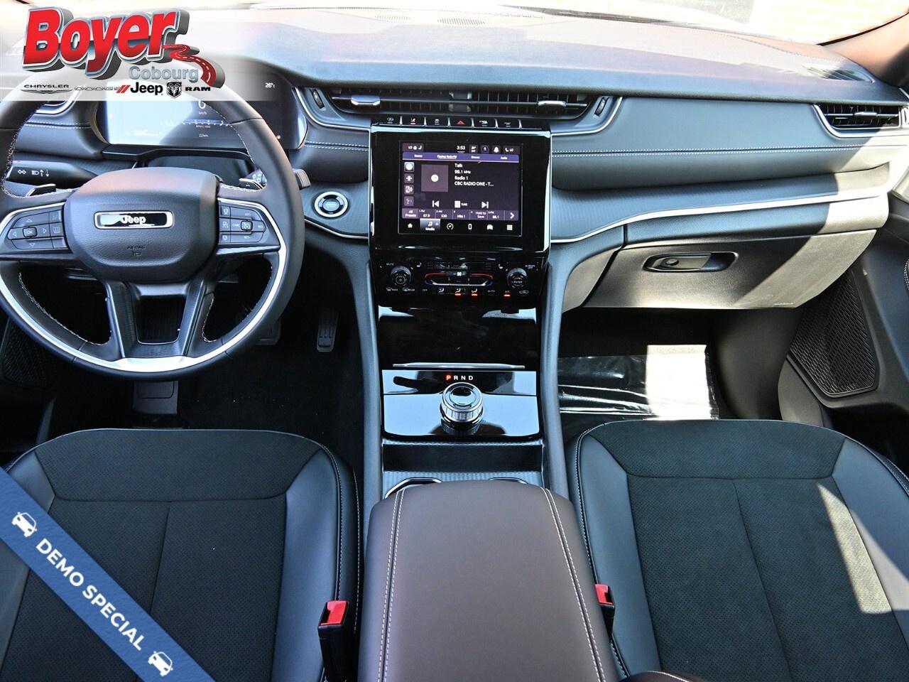 2025 Jeep Grand Cherokee L ALTITUDE 4X4 Photo
