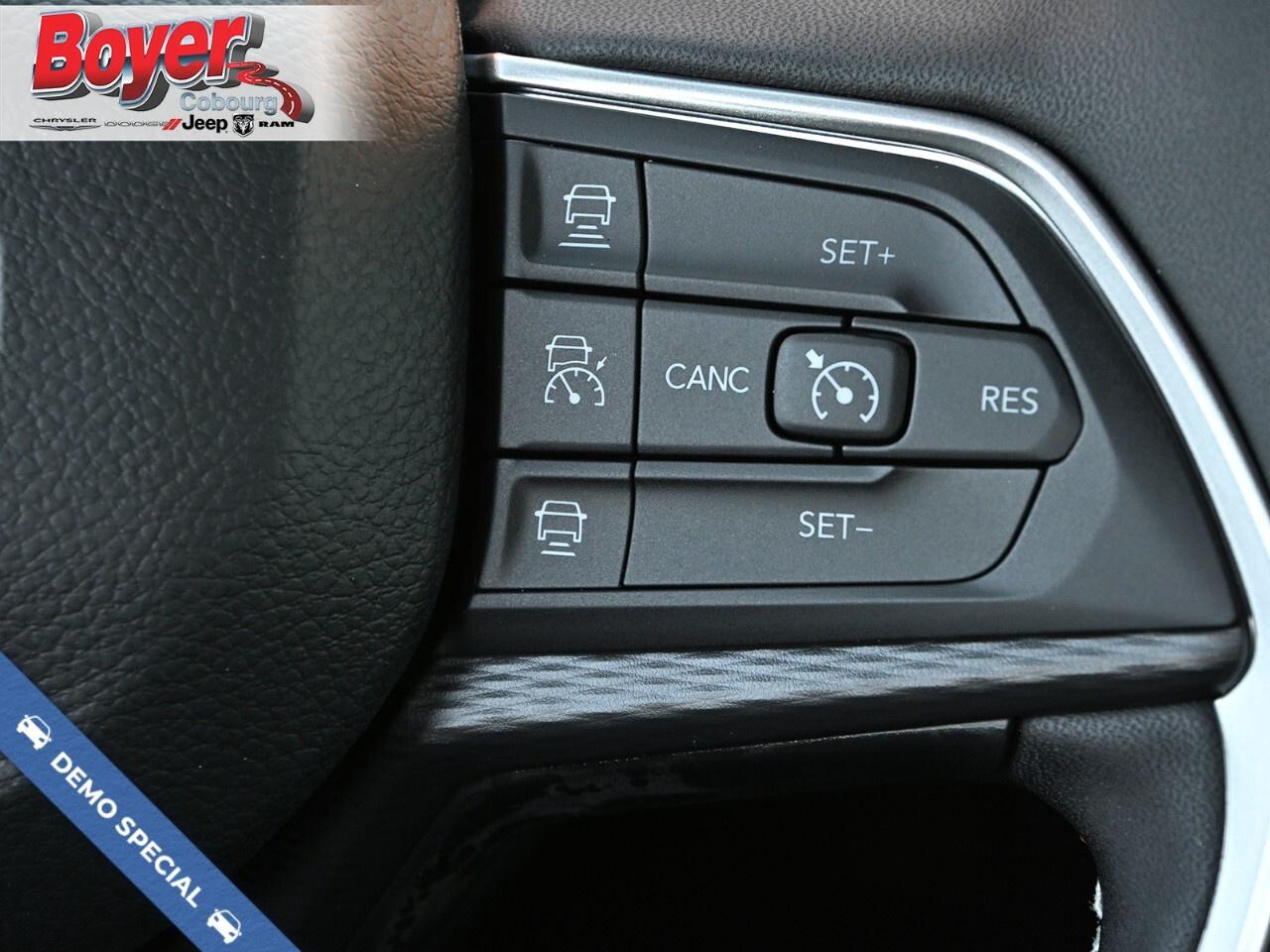 2025 Jeep Grand Cherokee L ALTITUDE 4X4 Photo