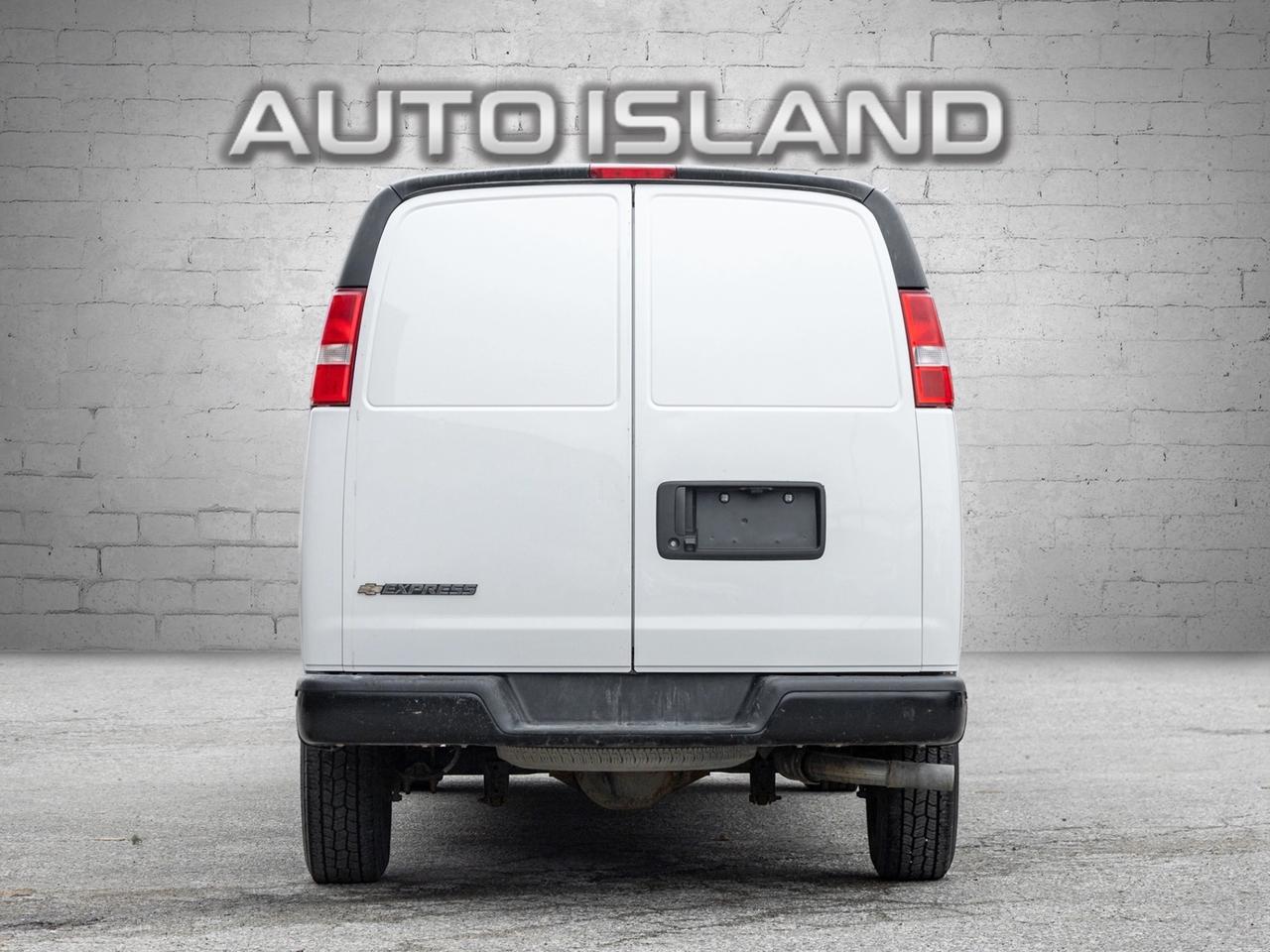 2023 Chevrolet Express RWD 2500 155, Camera Photo