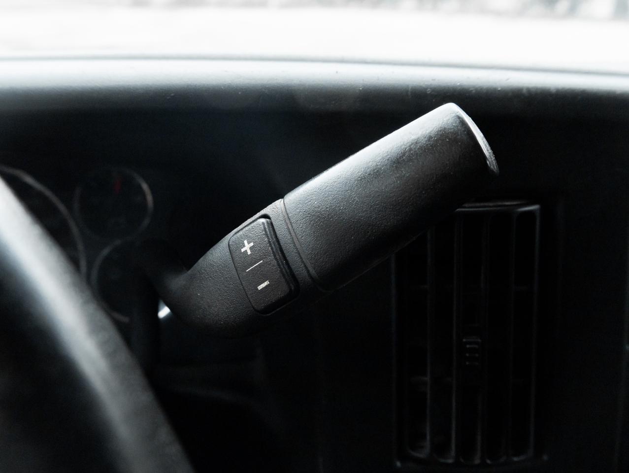 2023 Chevrolet Express RWD 2500 155, Camera Photo