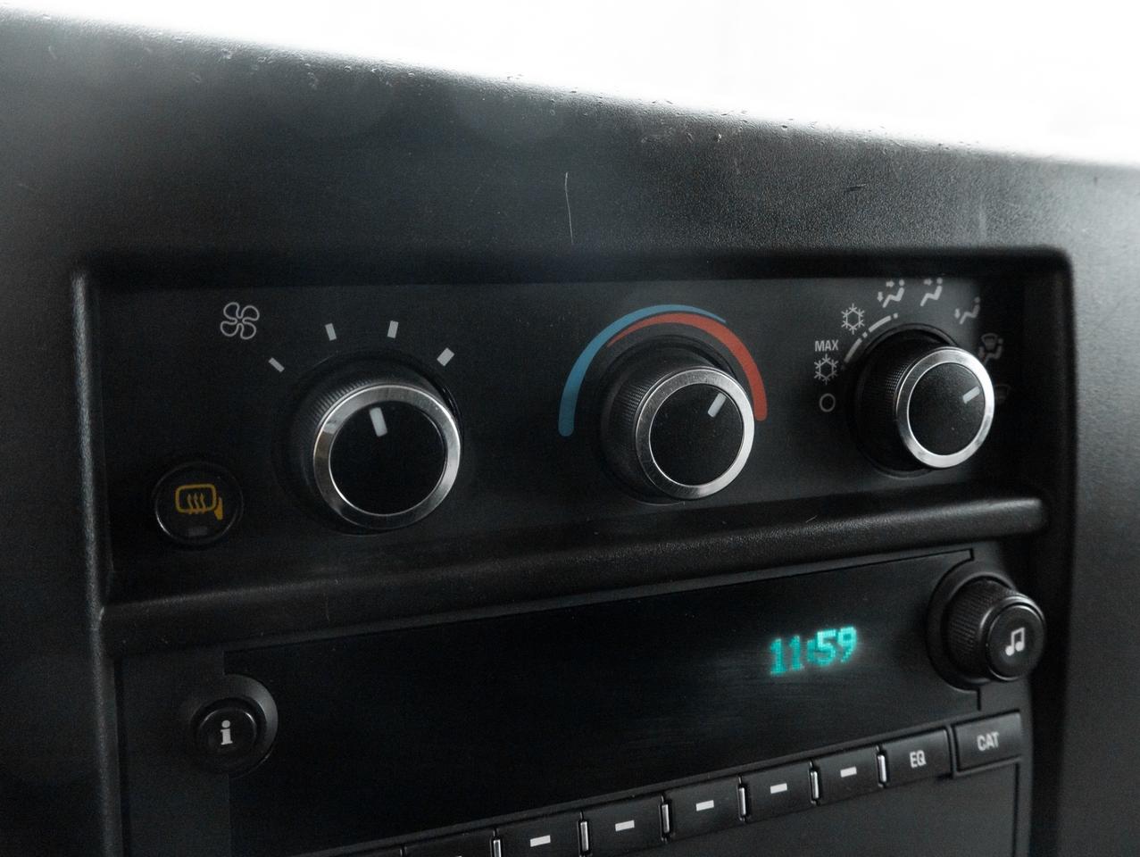 2023 Chevrolet Express RWD 2500 155, Camera Photo