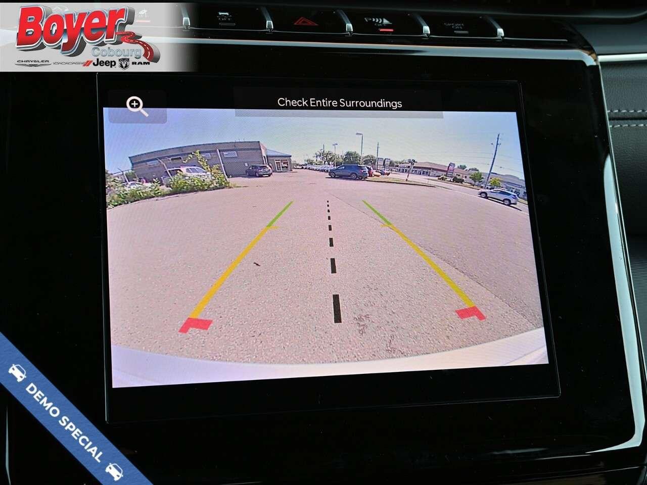 2025 Jeep Grand Cherokee Altitude 4x4 WAS MSRP: $ 66855 PARKVIEW REAR BACK- Photo