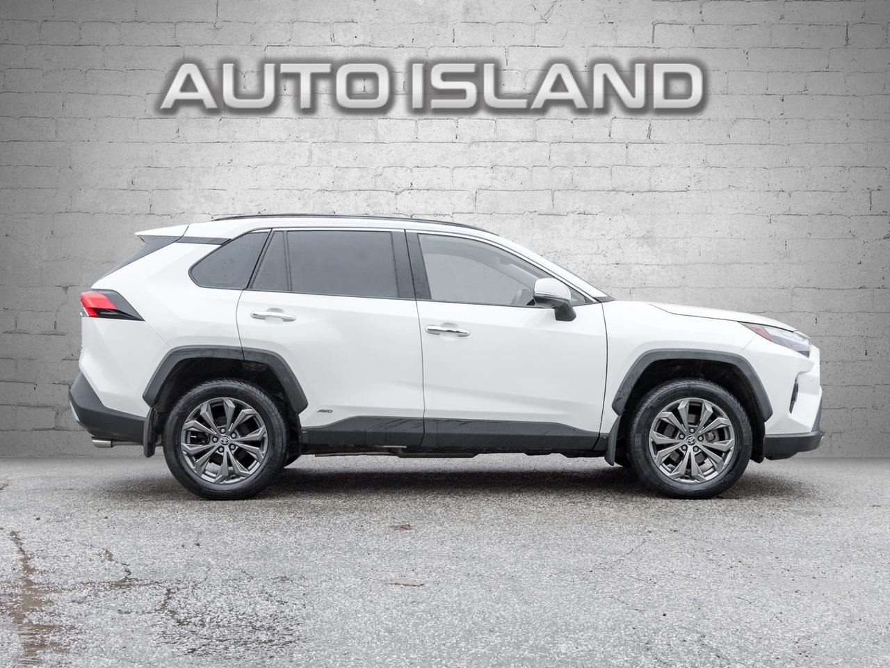 2022 Toyota RAV4 Hybrid Limited AWD,  Nav, Camera, Leather, Sunroof Photo2