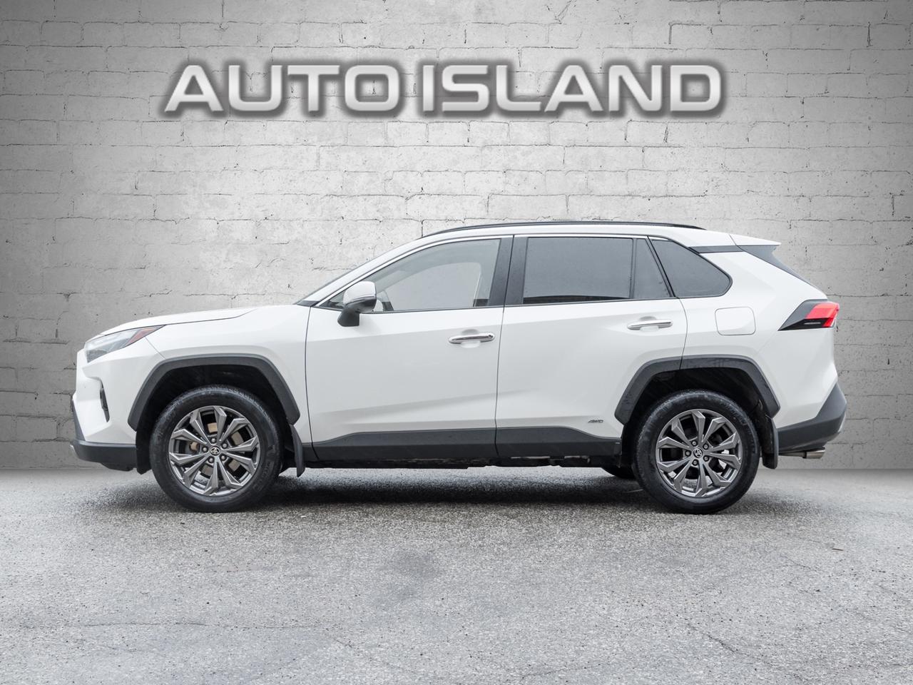 2022 Toyota RAV4 Hybrid Limited AWD,  Nav, Camera, Leather, Sunroof Photo