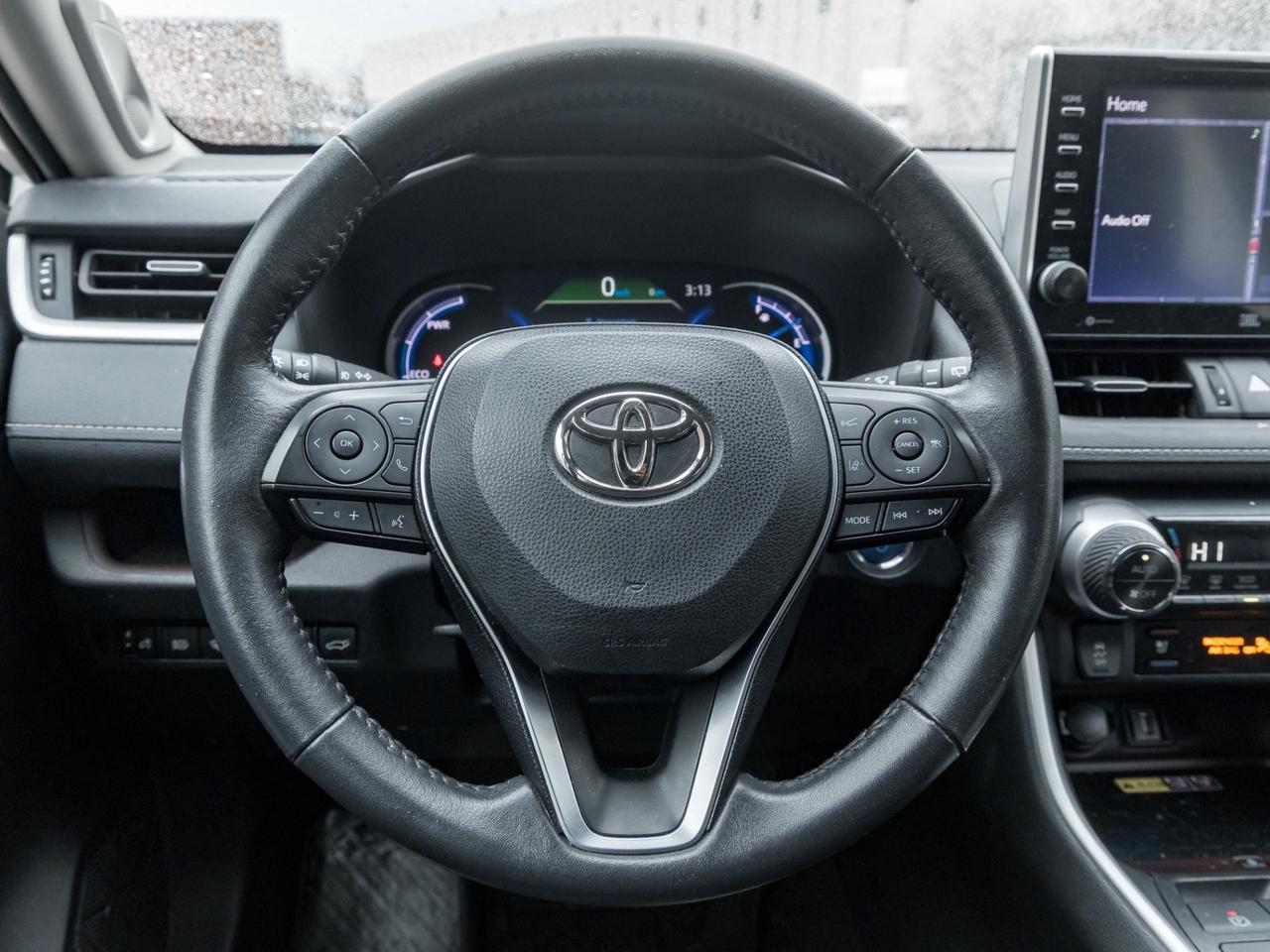 2022 Toyota RAV4 Hybrid Limited AWD,  Nav, Camera, Leather, Sunroof Photo