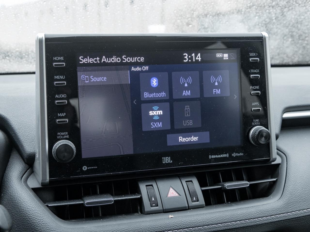 2022 Toyota RAV4 Hybrid Limited AWD,  Nav, Camera, Leather, Sunroof Photo