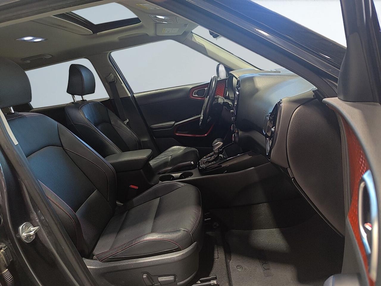 2021 Kia Soul GT Line/ Leather/NAVI/Sunroof/Lane Depart/Back up Photo