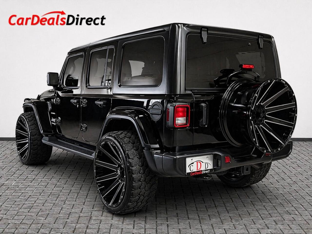 2023 Jeep Wrangler Sahara /NAVI/Remote Start/no accidents/ Photo4