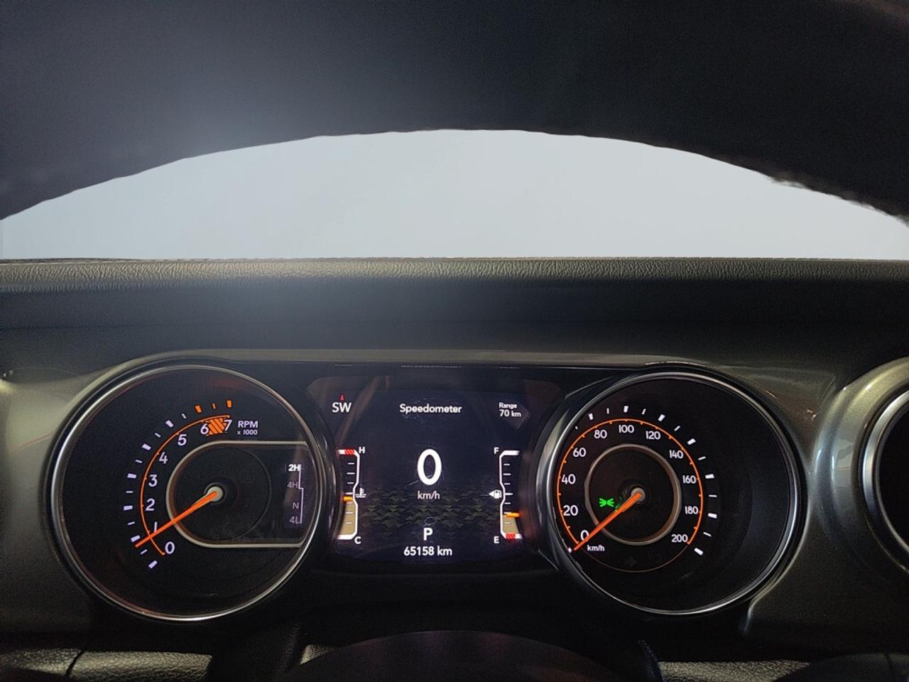 2023 Jeep Wrangler Sahara /NAVI/Remote Start/no accidents/ Photo