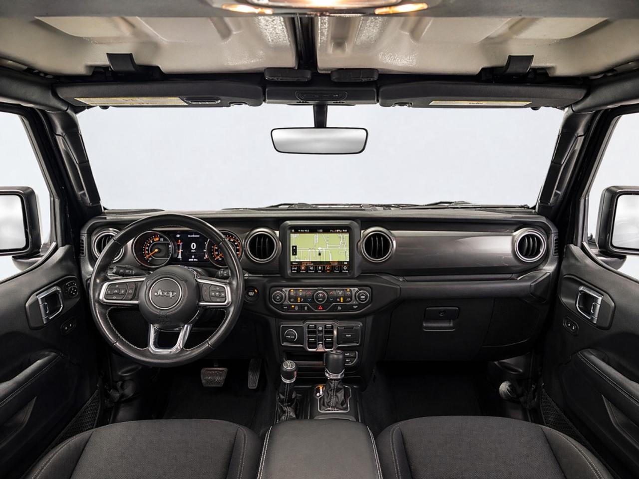 2023 Jeep Wrangler Sahara /NAVI/Remote Start/no accidents/ Photo