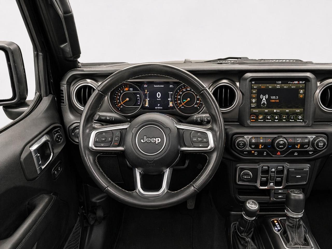 2023 Jeep Wrangler Sahara /NAVI/Remote Start/no accidents/ Photo