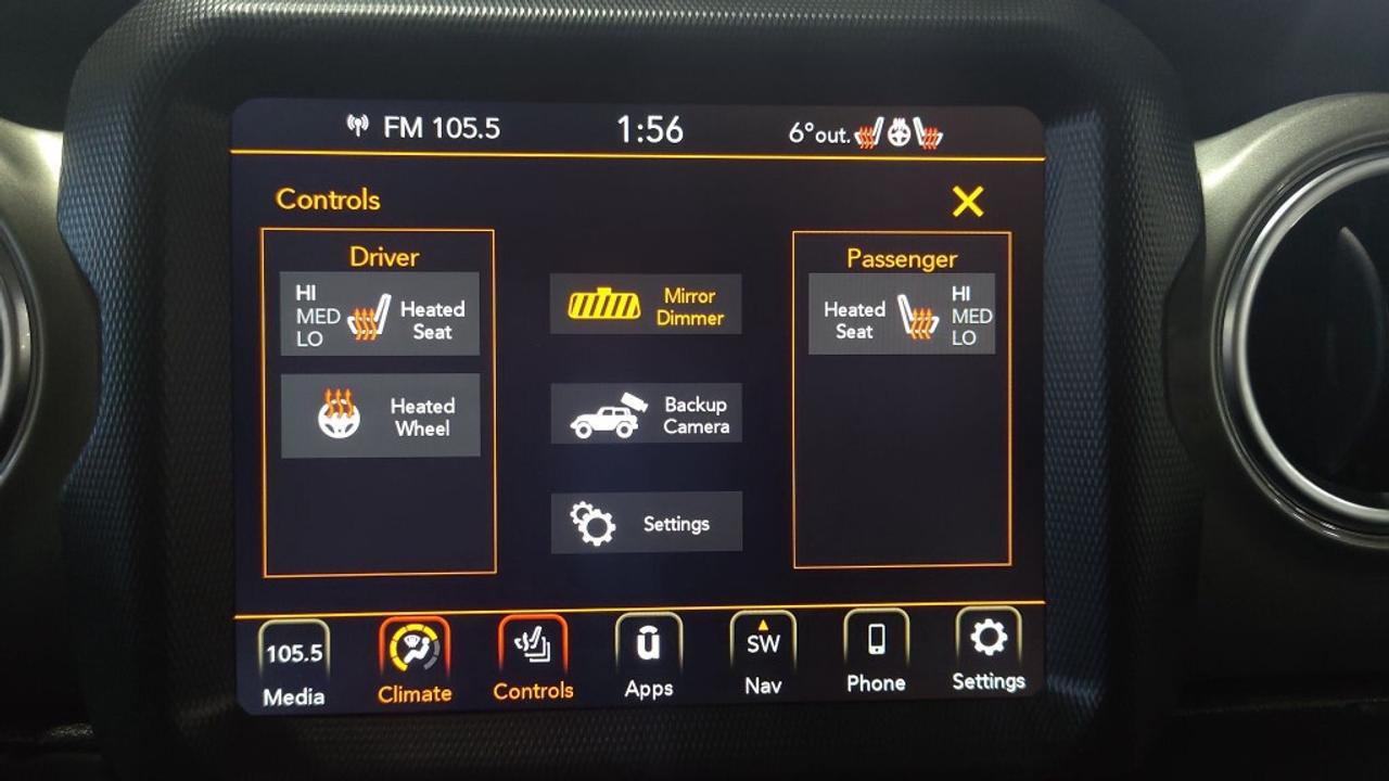 2023 Jeep Wrangler Sahara /NAVI/Remote Start/no accidents/ Photo