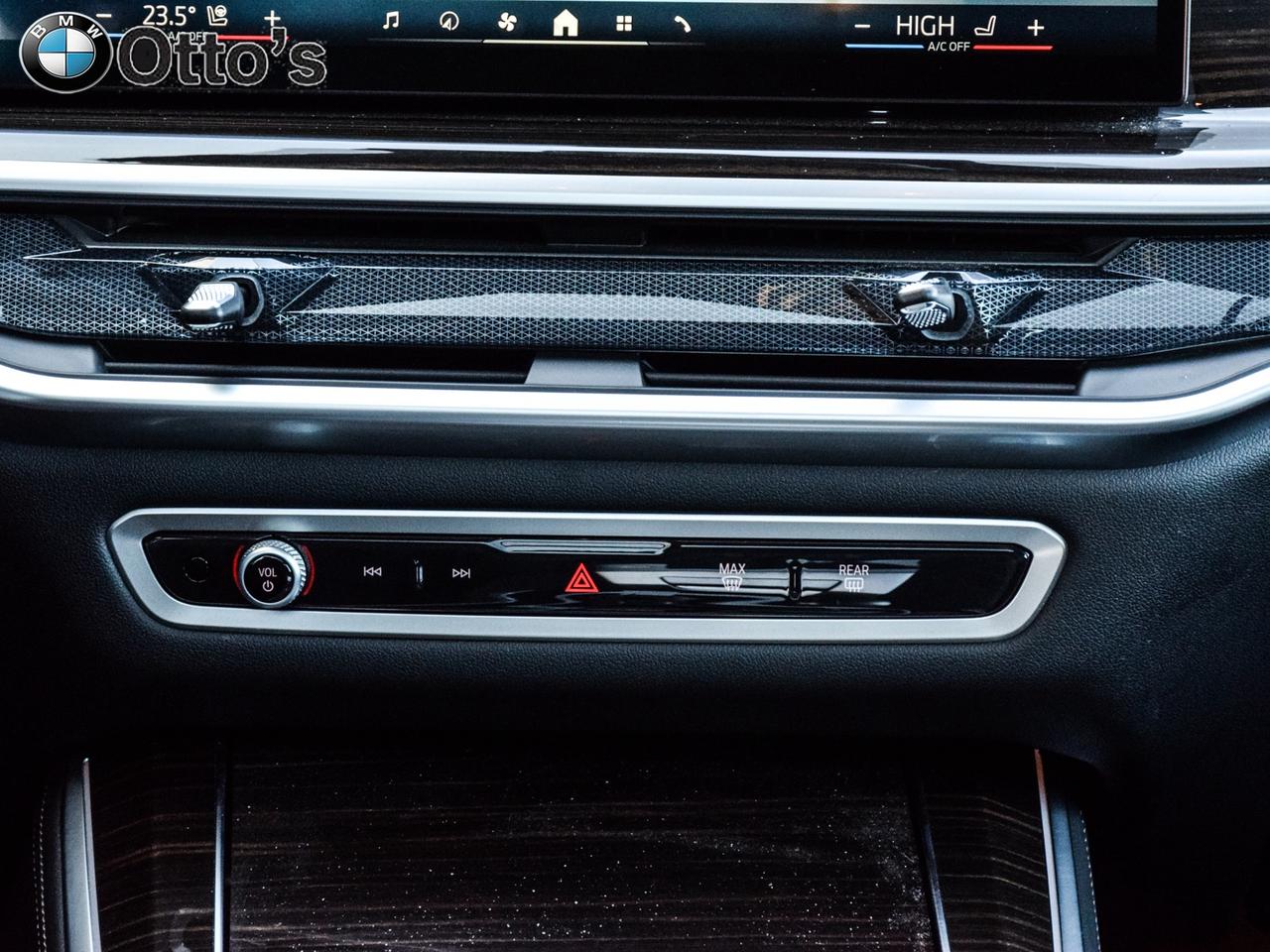2025 BMW X5 xDrive40i Photo