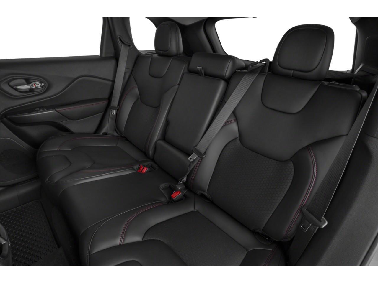 2019 Jeep Cherokee Trailhawk Photo