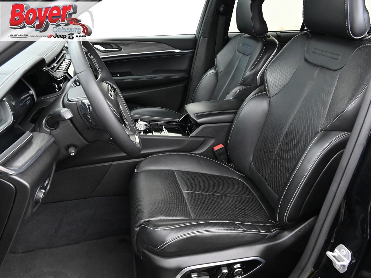 2023 Jeep Grand Cherokee OVERLAND 4X4 Photo