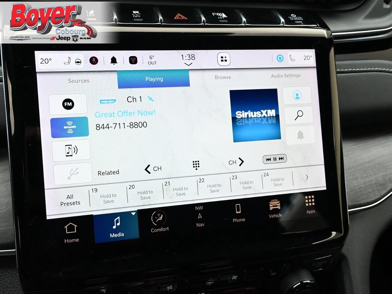 2023 Jeep Grand Cherokee OVERLAND 4X4 Photo