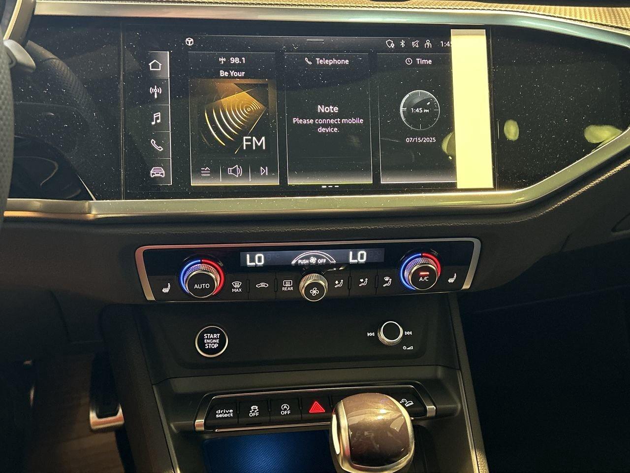 2025 Audi Q3 Progressiv 45 TFSI quattro   3.99% up to 48m Photo