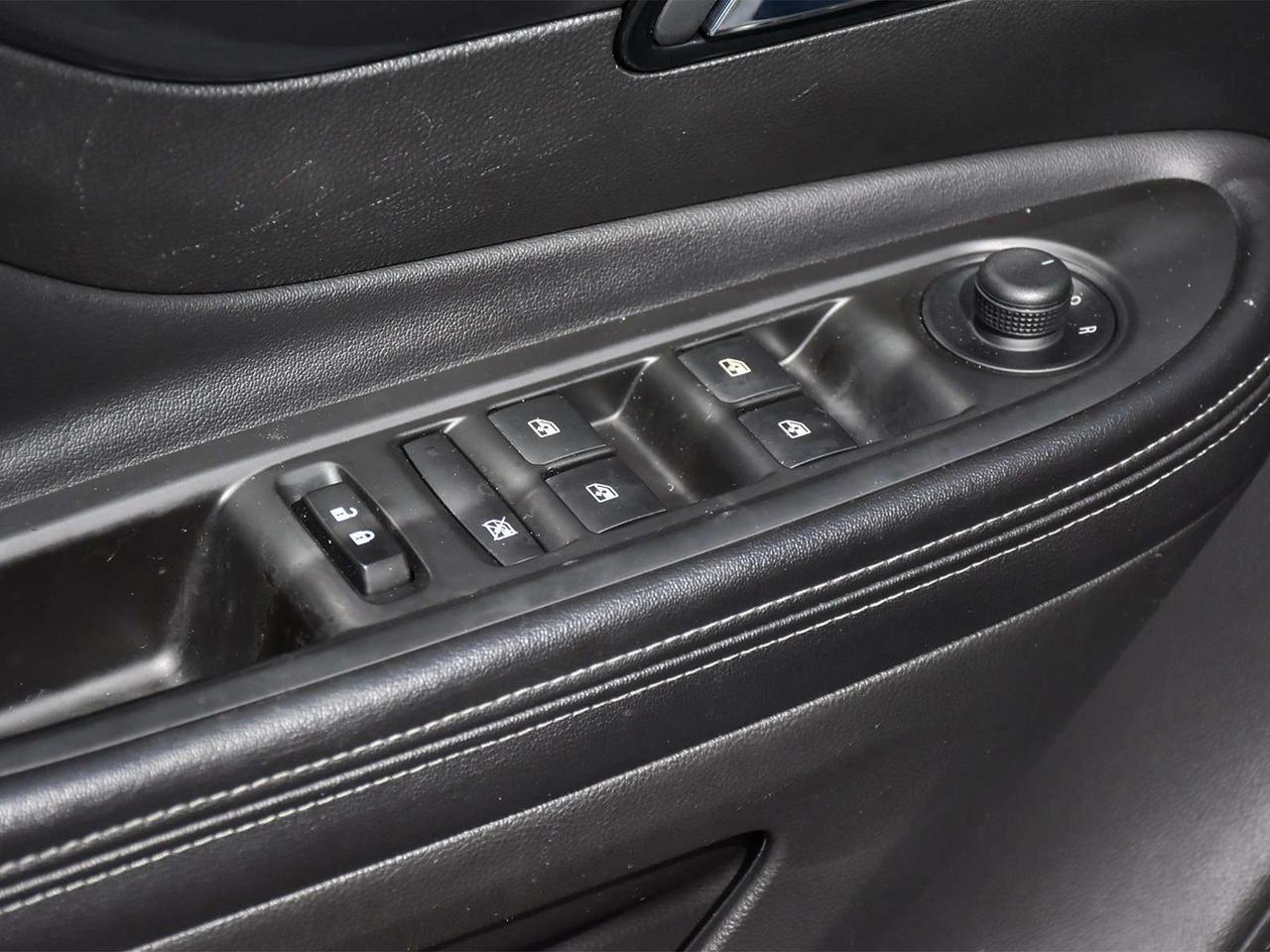 2019 Buick Encore Preferred AWD ~ Leather ~Bluetooth ~Camera ~Alloys Photo