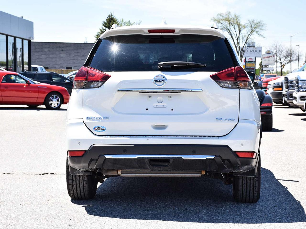 2019 Nissan Rogue SL AWD ~Nav ~Heated Leather ~Moonroof ~Camera Photo