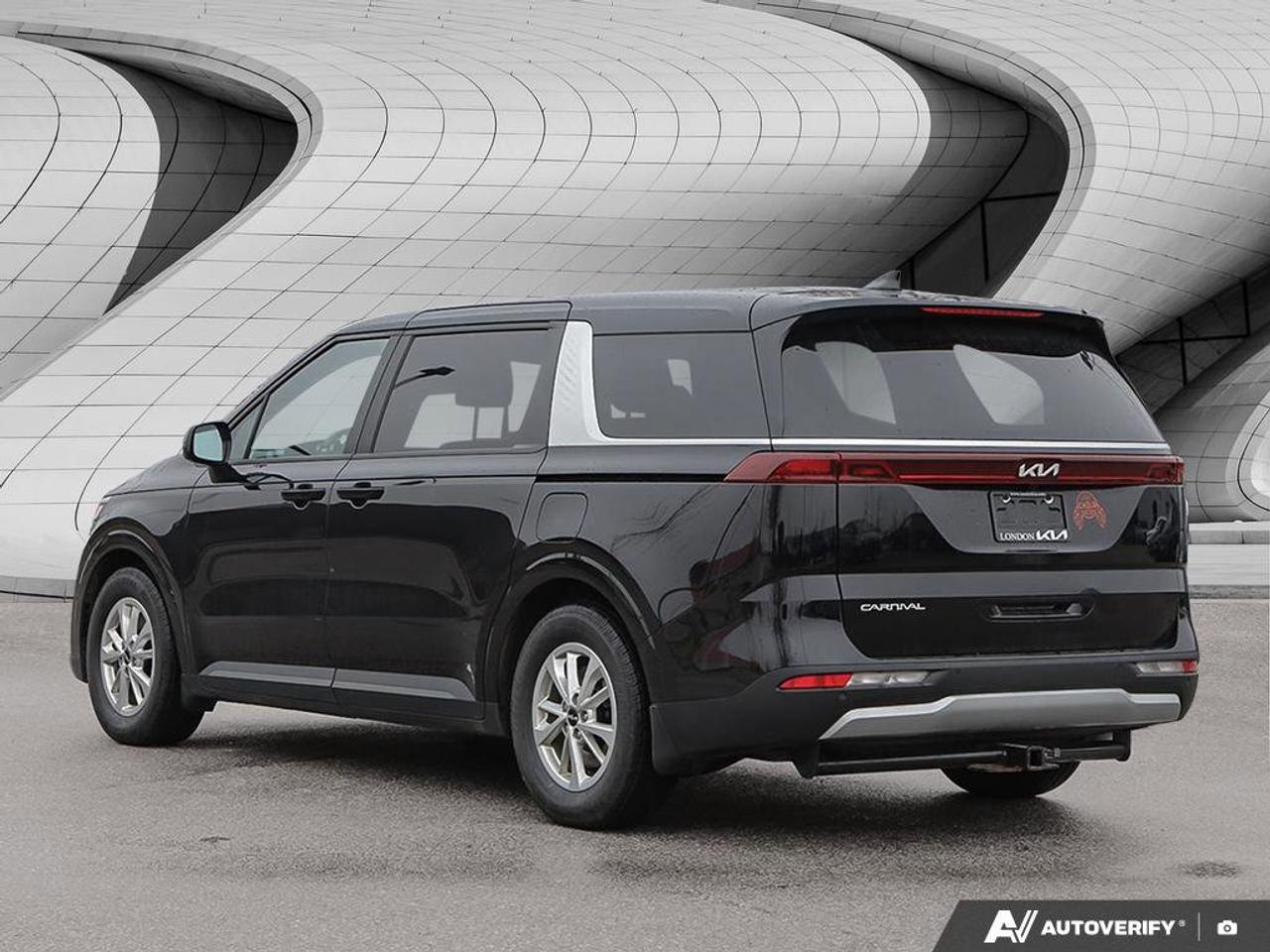 2023 Kia Carnival LX   8 Passenger   Apple CarPlay   Lane Following Photo