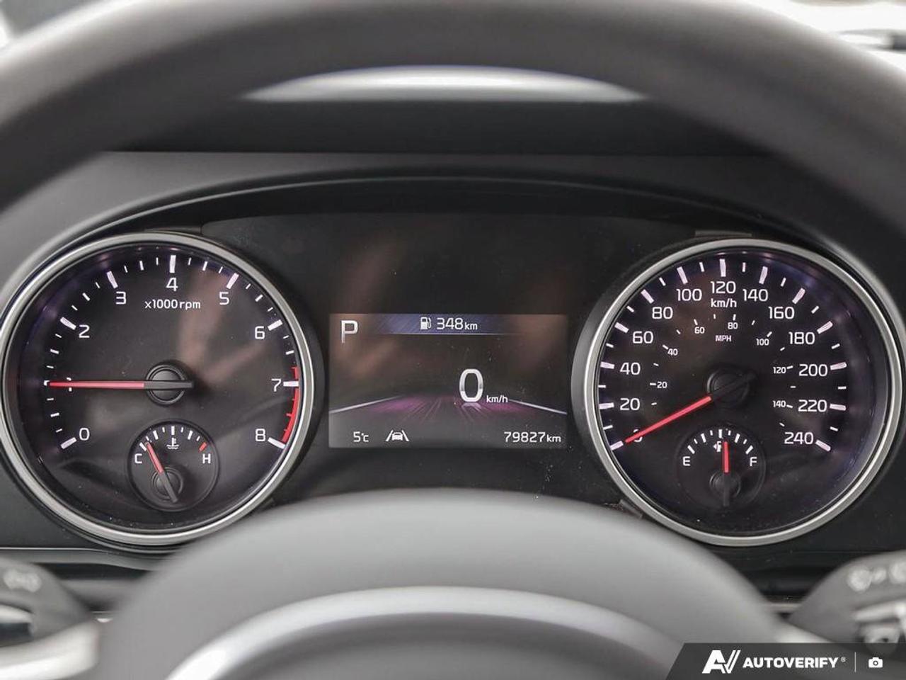 2023 Kia Carnival LX   8 Passenger   Apple CarPlay   Lane Following Photo