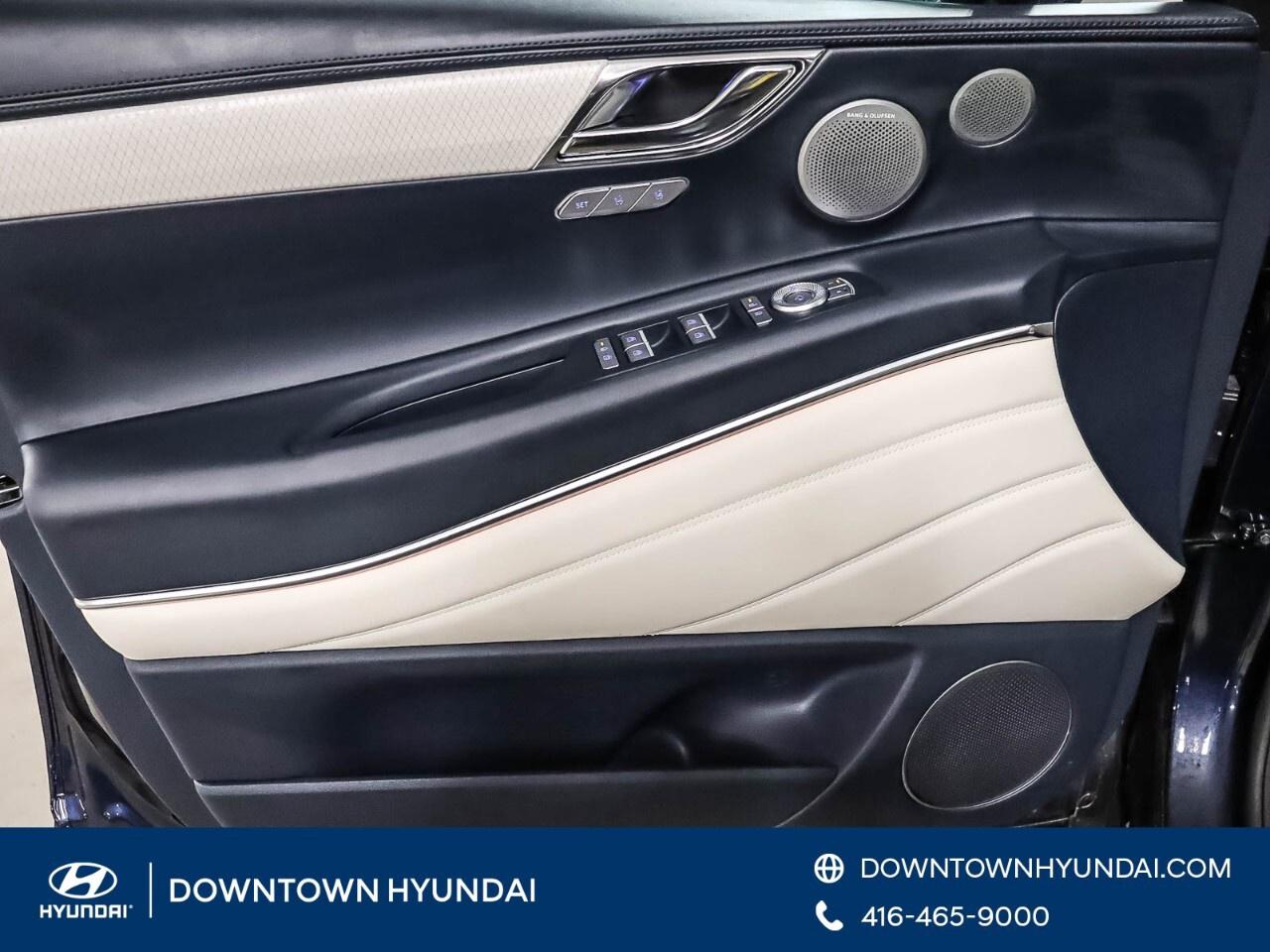 2025 Genesis GV80 3.5T Prestige AWD 7P Photo