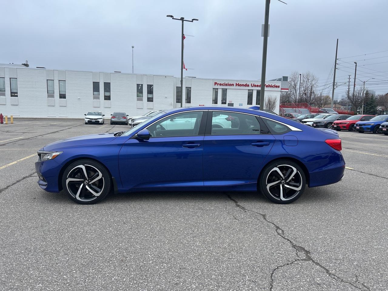 2019 Honda Accord Sedan Sport 2.0 CarPlay Sunroof heated Seats R.Cam Photo