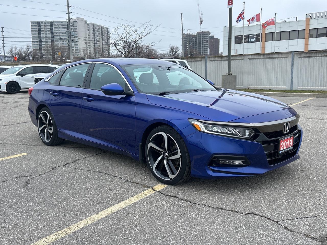 2019 Honda Accord Sedan Sport 2.0 CarPlay Sunroof heated Seats R.Cam Photo
