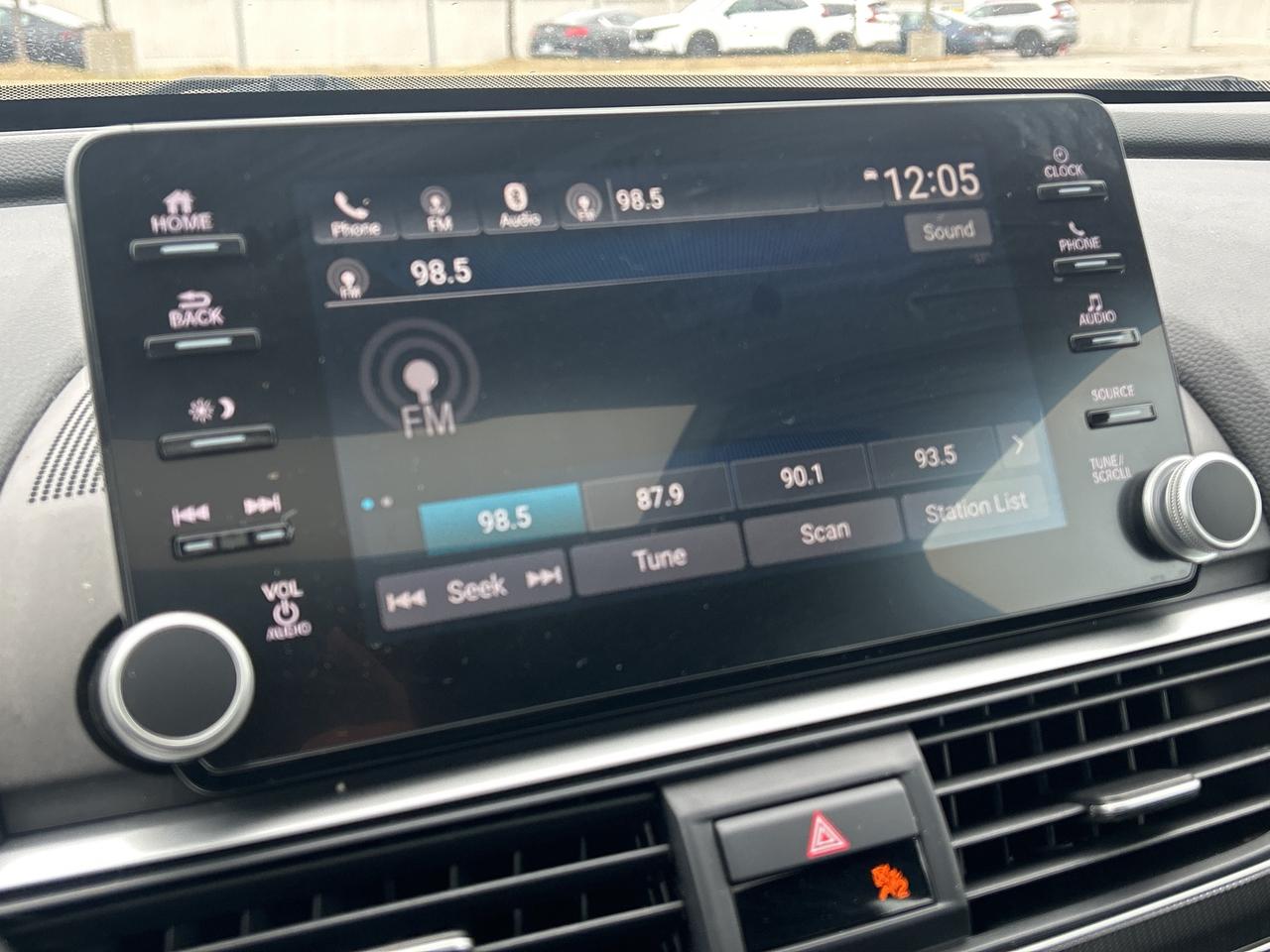 2019 Honda Accord Sedan Sport 2.0 CarPlay Sunroof heated Seats R.Cam Photo