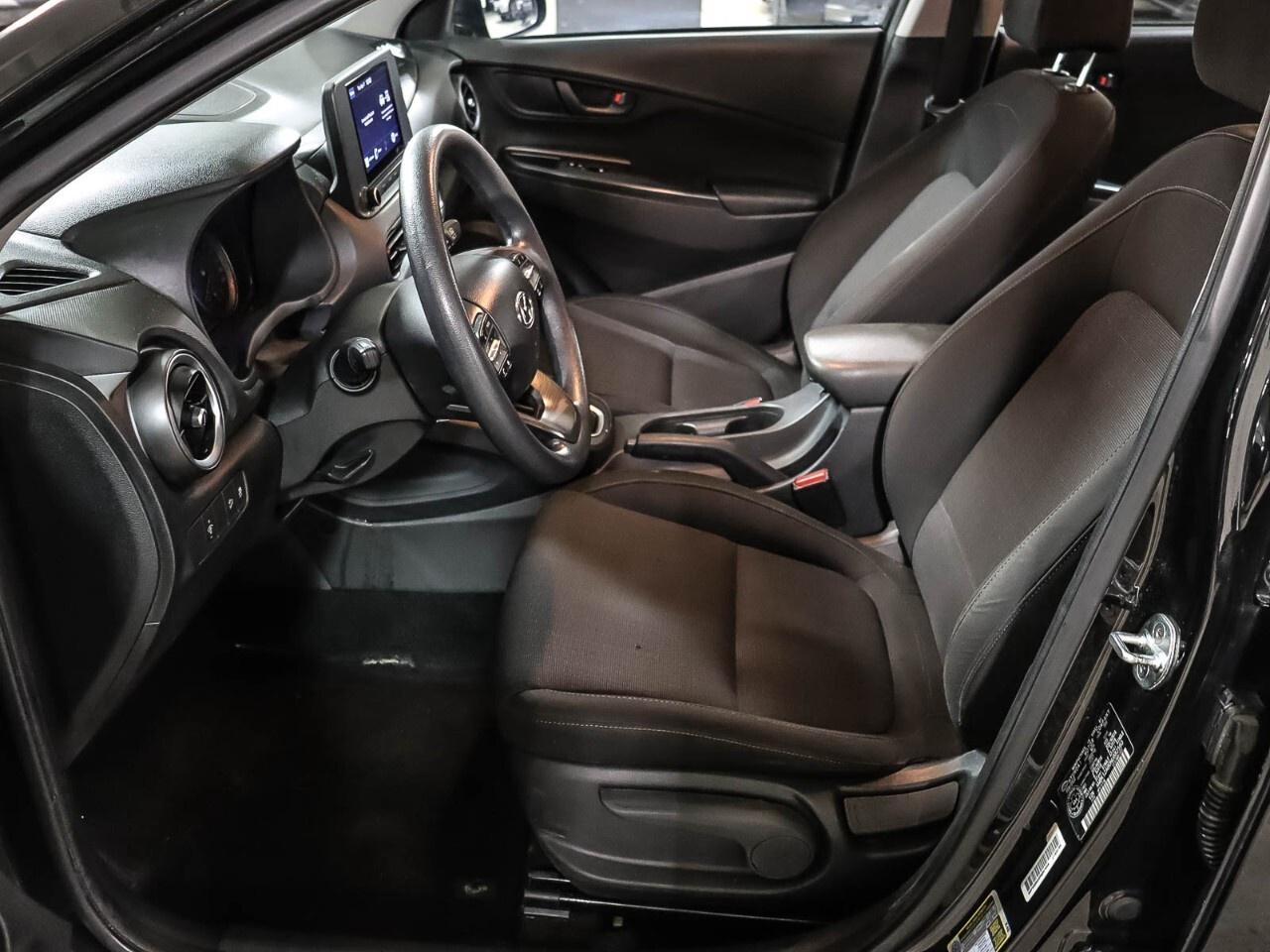 2022 Hyundai KONA 2.0L Essential FWD Photo