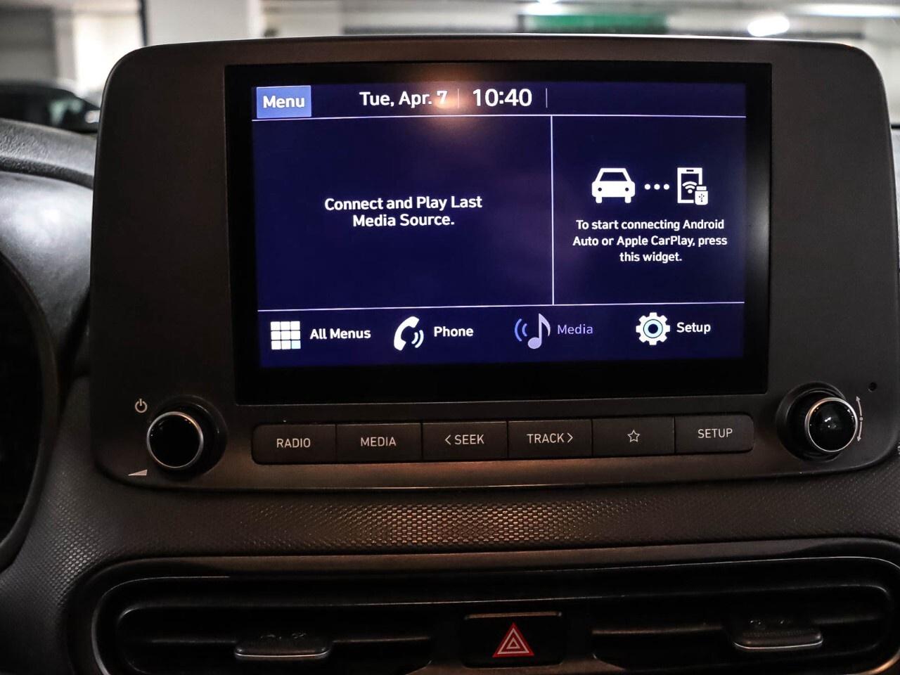 2022 Hyundai KONA 2.0L Essential FWD Photo