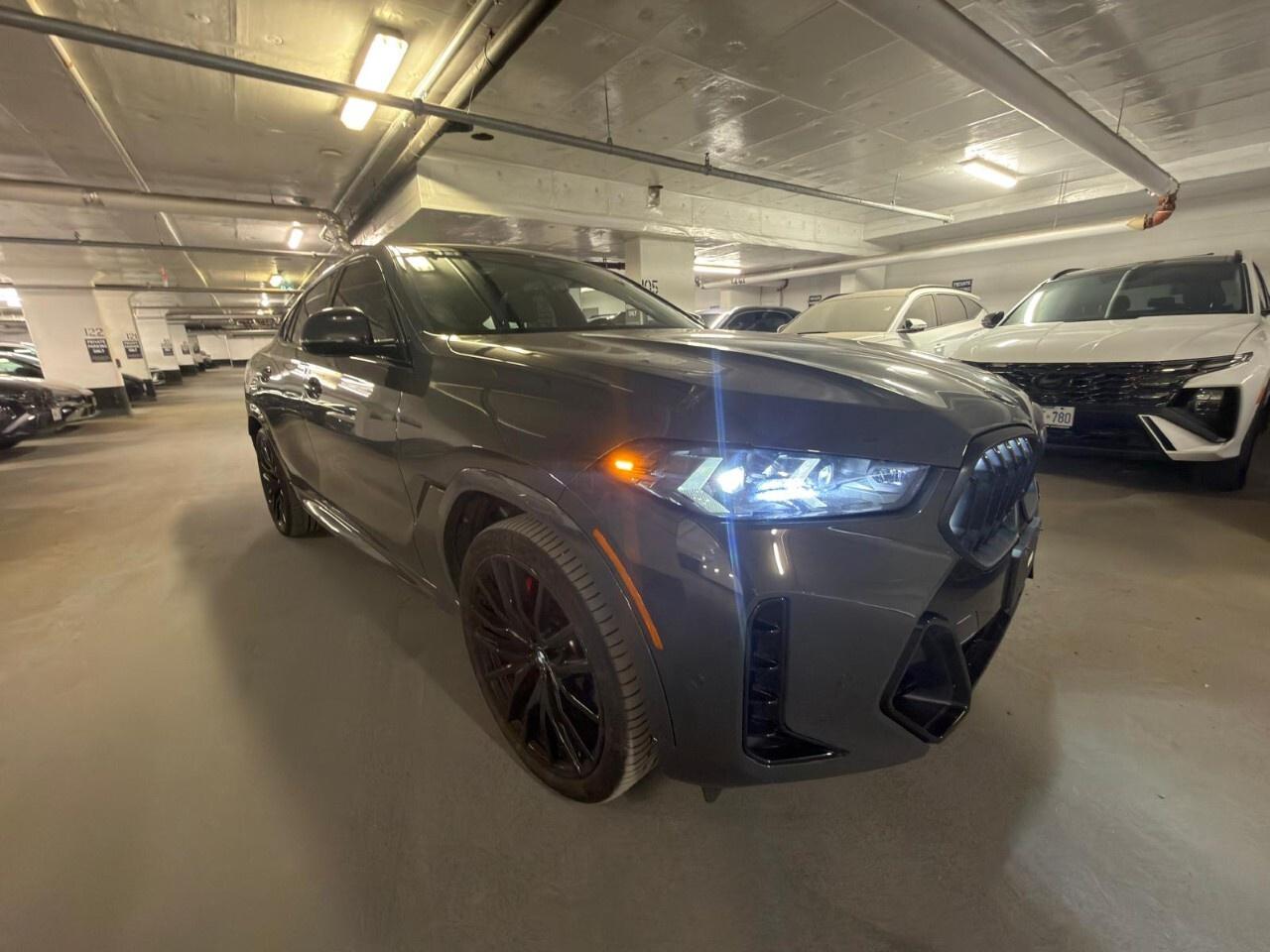 2025 BMW X6 xDrive40i Sports Activity Coupe Photo3