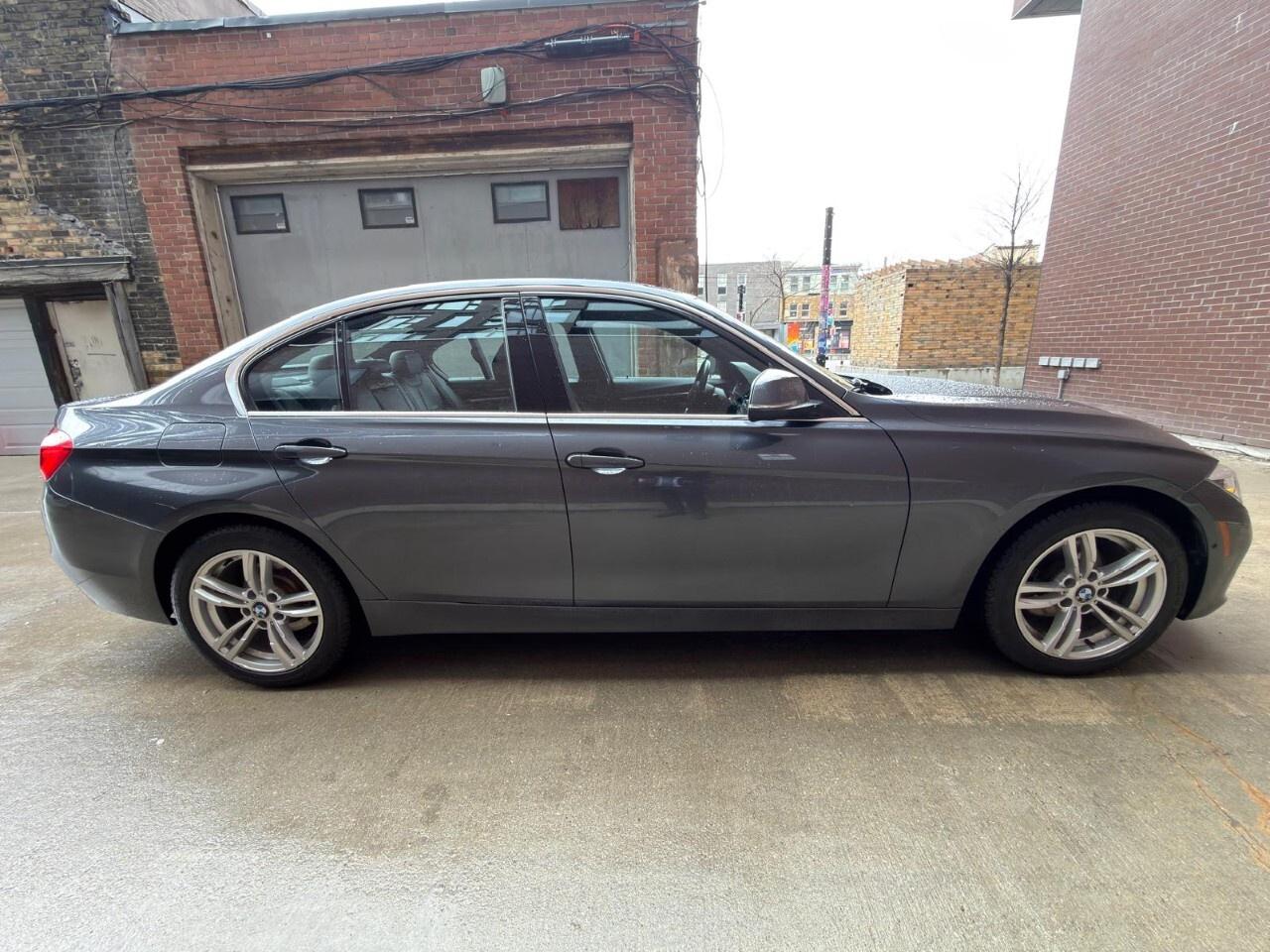 2017 BMW 3 Series 330i xDrive Sedan South Africa Photo