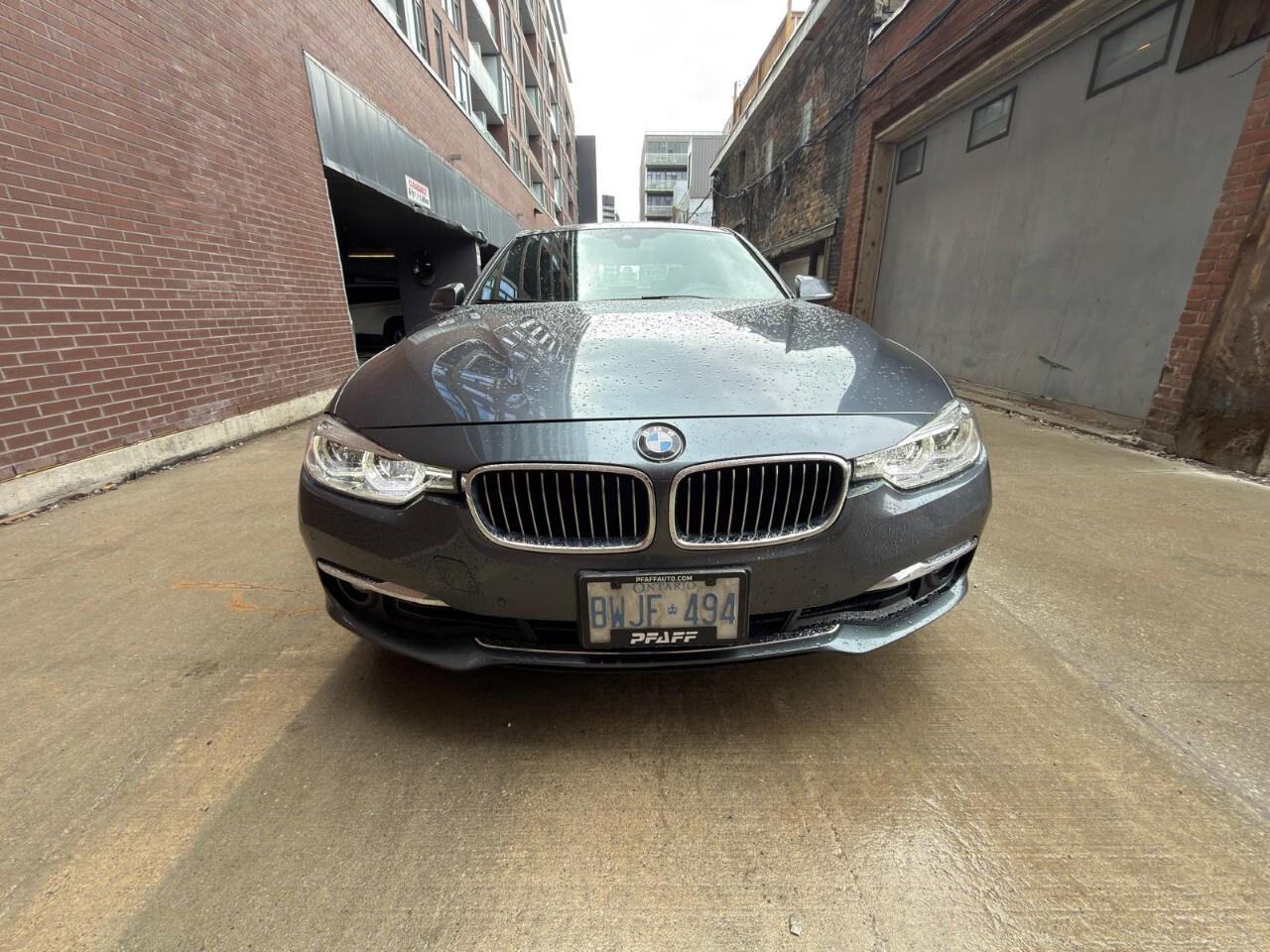 2017 BMW 3 Series 330i xDrive Sedan South Africa Photo