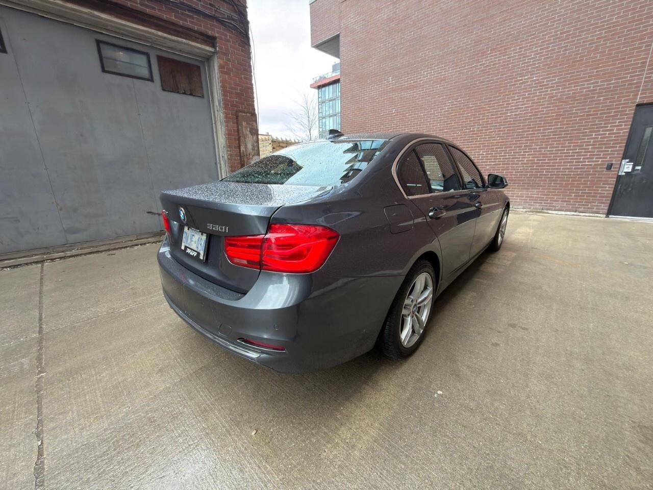 2017 BMW 3 Series 330i xDrive Sedan South Africa Photo