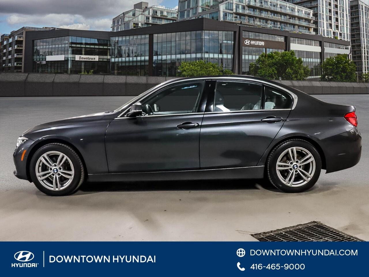 2017 BMW 3 Series 330i xDrive Sedan Photo