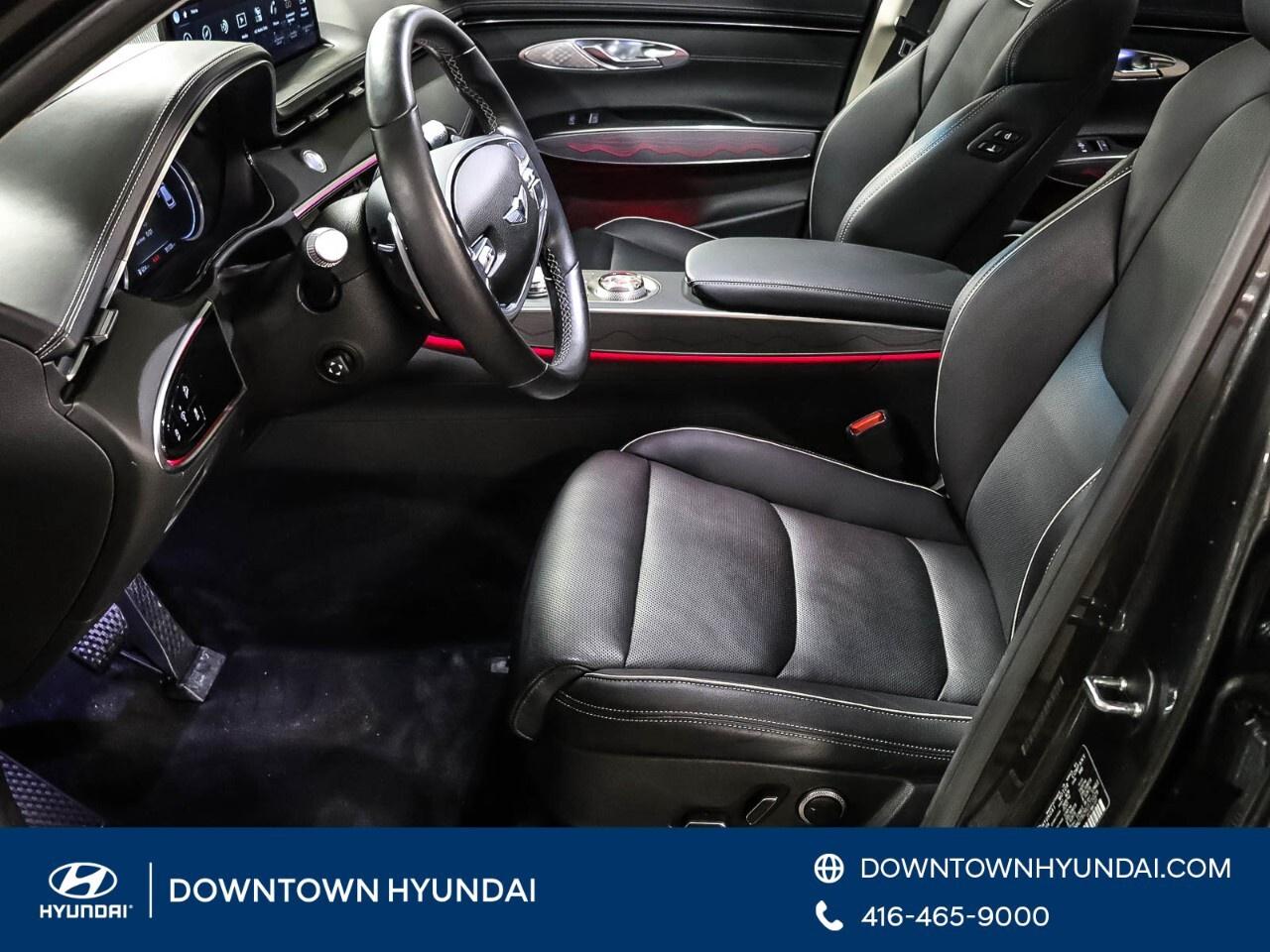 2024 Genesis GV70 2.5T Advanced AWD Photo