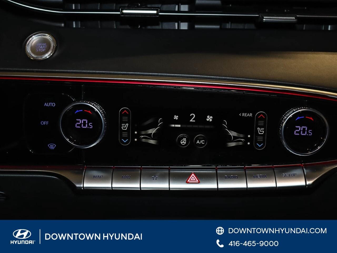 2024 Genesis GV70 2.5T Advanced AWD Photo