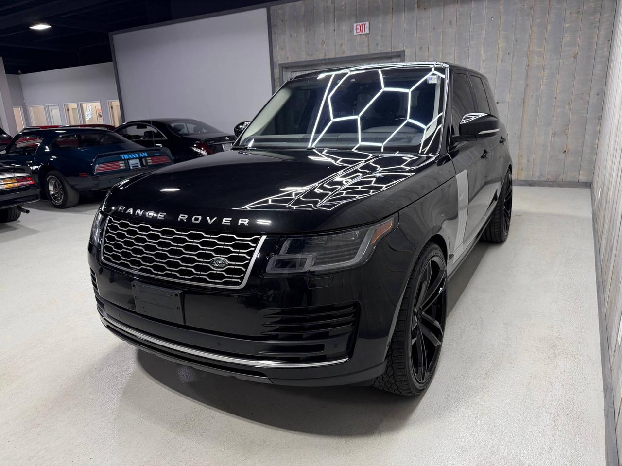 2018 Land Rover Range Rover Td6 Diesel HSE SWB Photo2