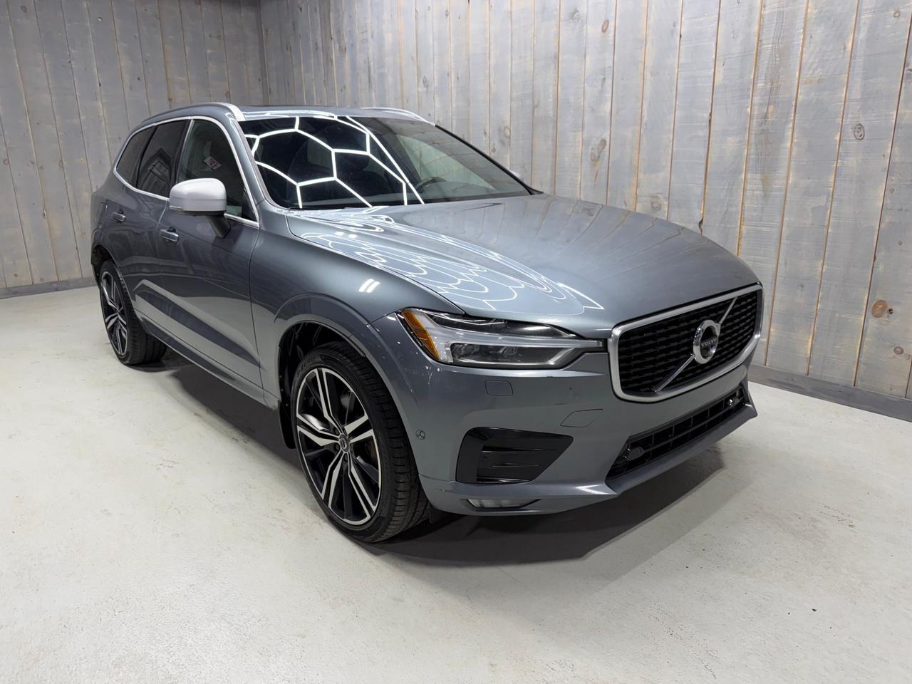 2019 Volvo XC60 T6 AWD R-DESIGN 21 WHEELS 2 SETS Photo0