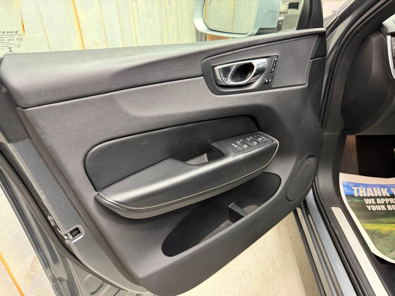 2019 Volvo XC60 T6 AWD R-DESIGN 21 WHEELS 2 SETS Photo