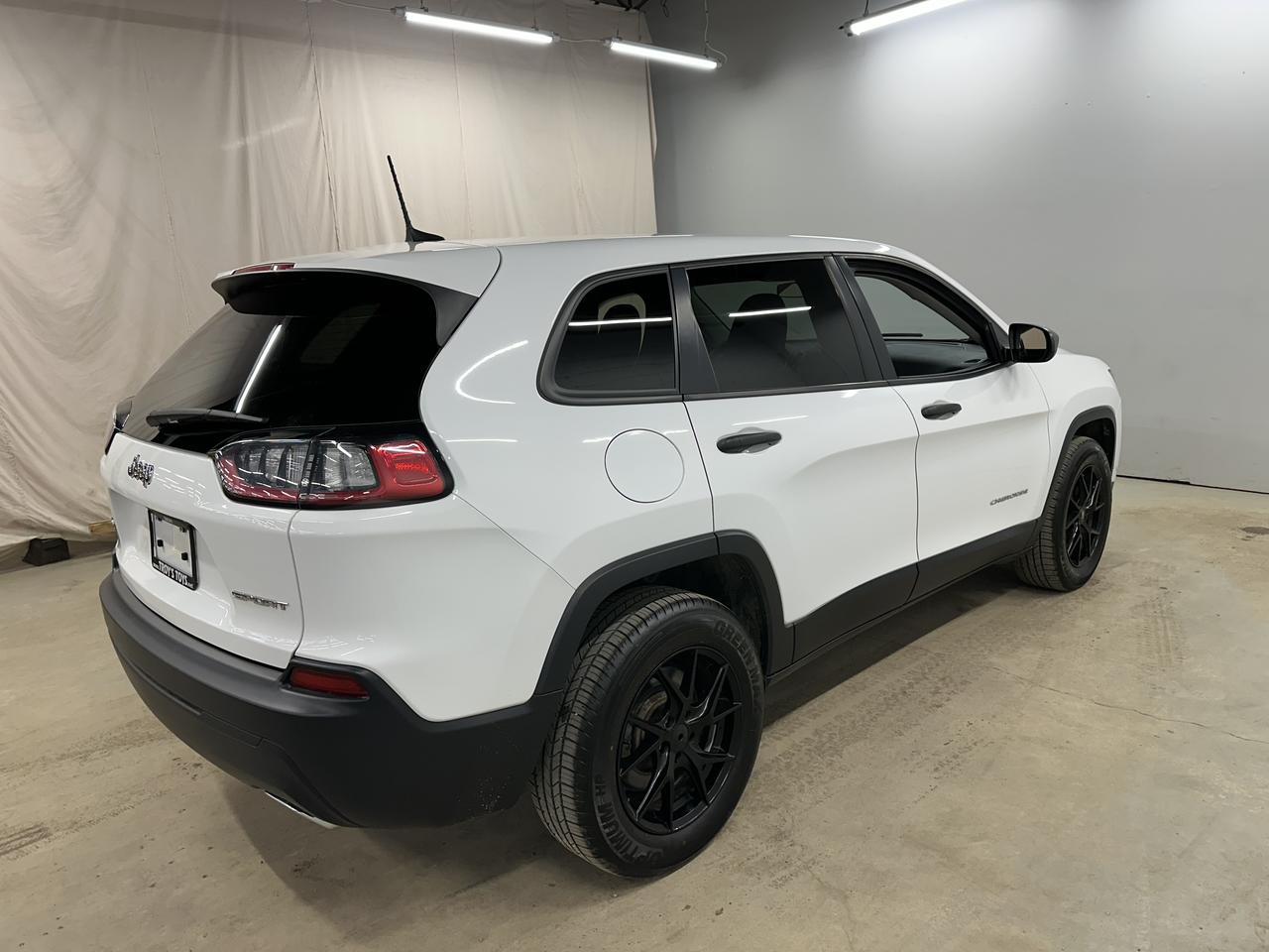 2019 Jeep Cherokee SPORT 4X4 Photo7