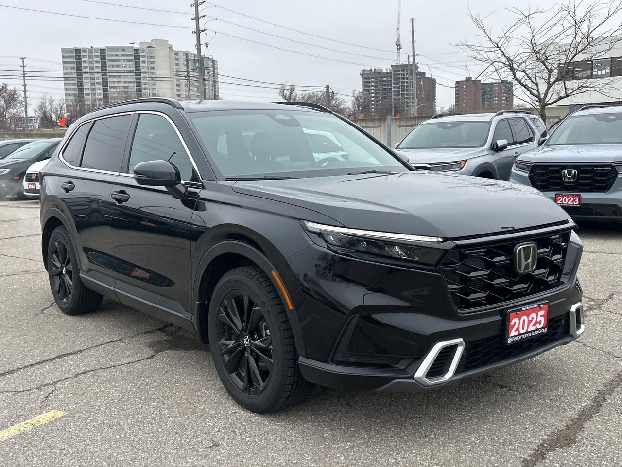 2025 Honda CR-V Hybrid Touring Leather  Navigation  Sunroof  CarPlay Photo