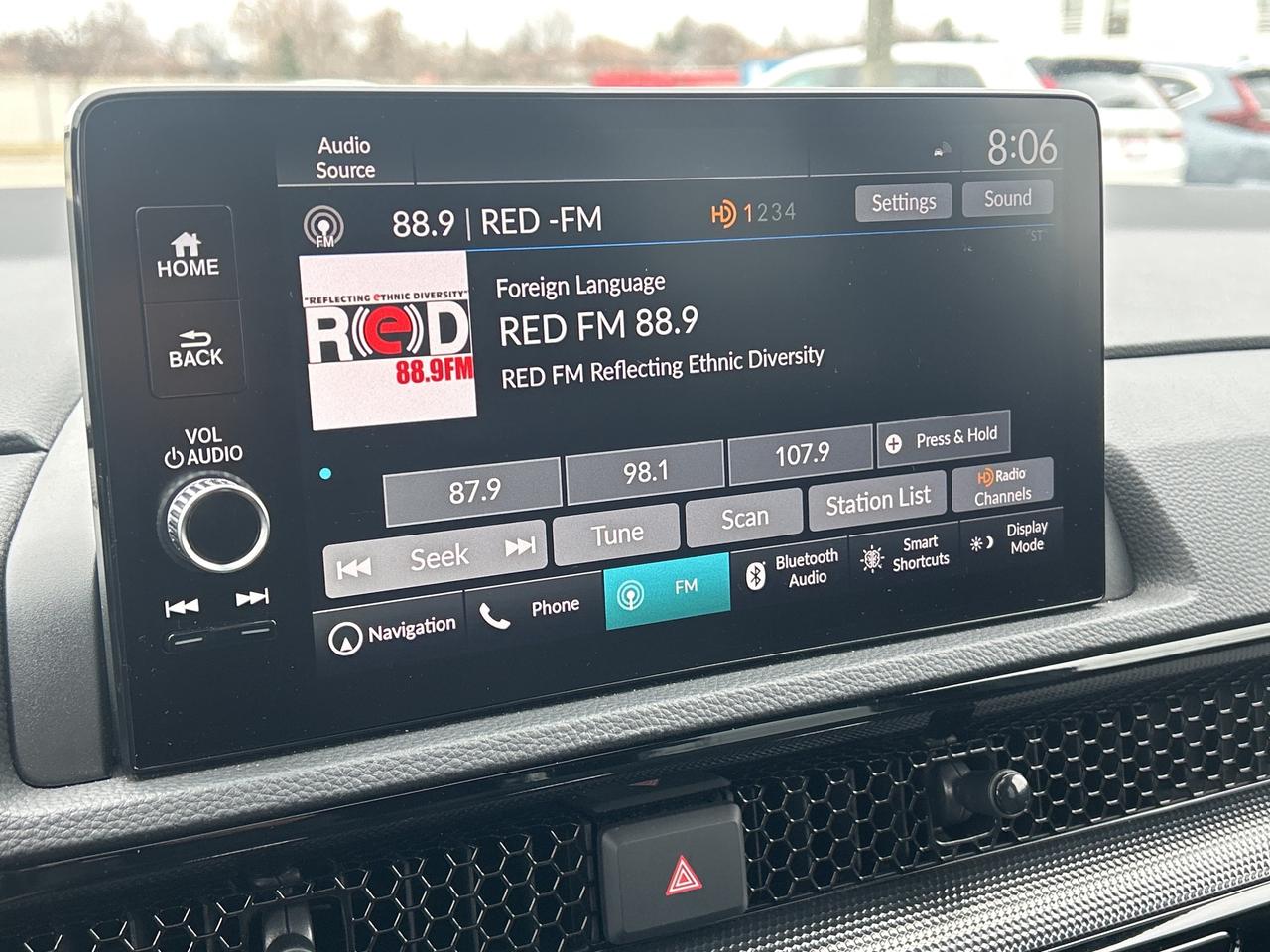 2025 Honda CR-V Hybrid Touring Leather  Navigation  Sunroof  CarPlay Photo