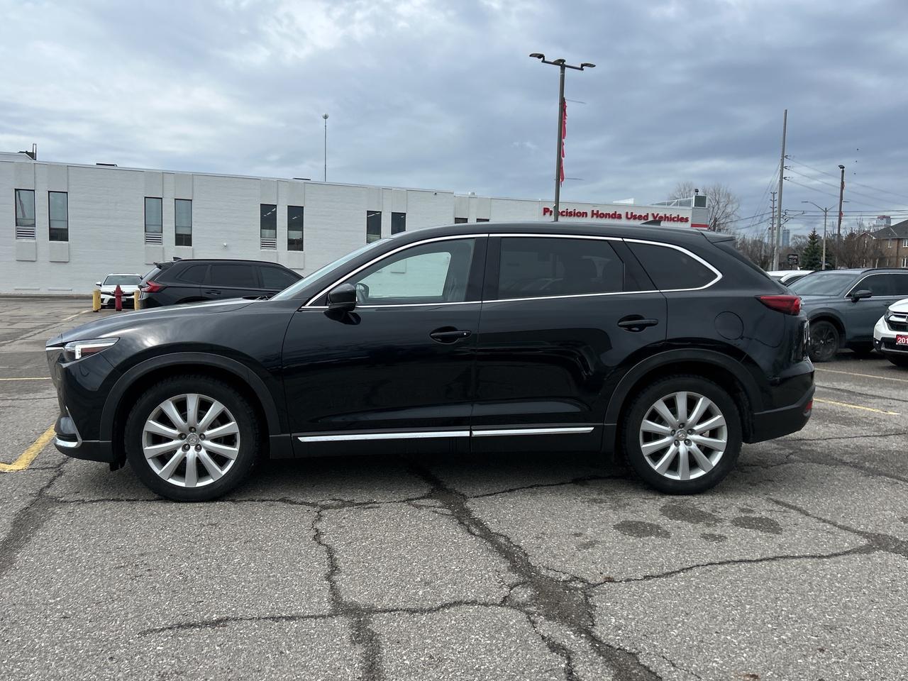 2021 Mazda CX-9 2021.5 Signature AWD Leather  Sunroof Navigation Photo