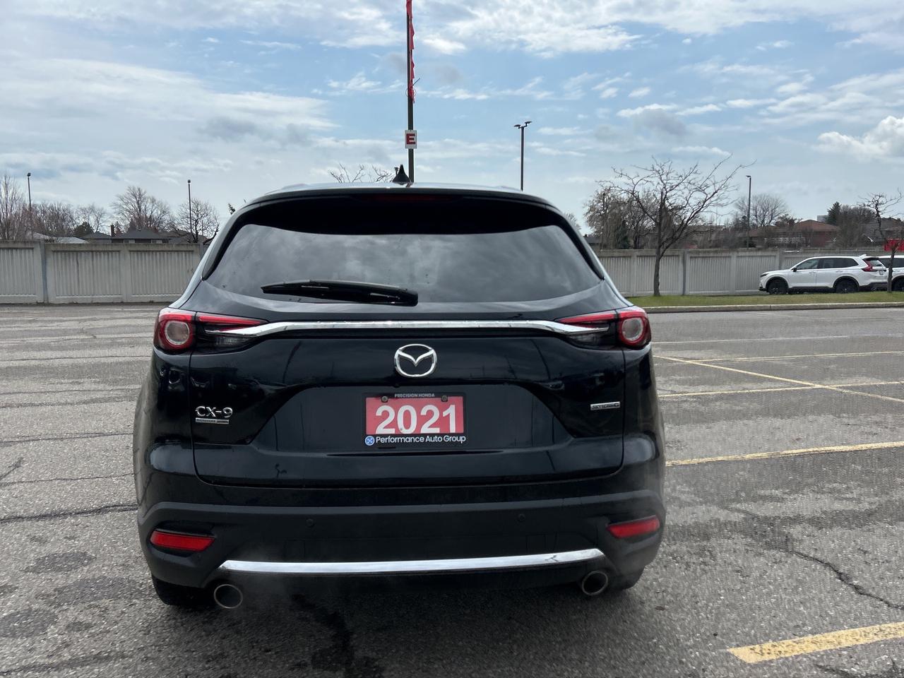 2021 Mazda CX-9 2021.5 Signature AWD Leather  Sunroof Navigation Photo3