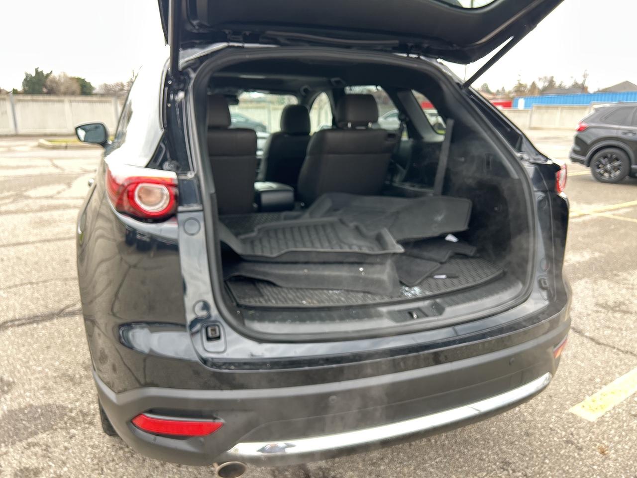 2021 Mazda CX-9 2021.5 Signature AWD Leather  Sunroof Navigation Photo