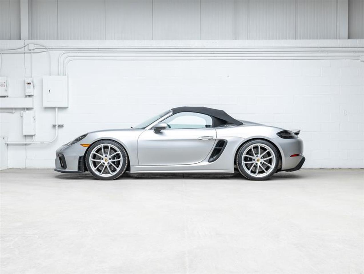 2021 Porsche 718 Spyder  Photo