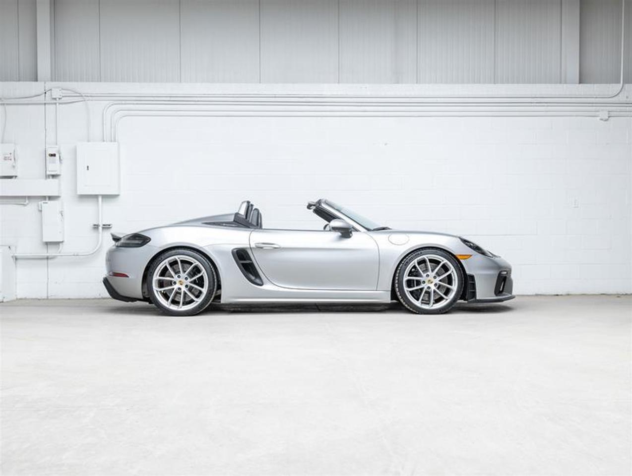 2021 Porsche 718 Spyder  Photo